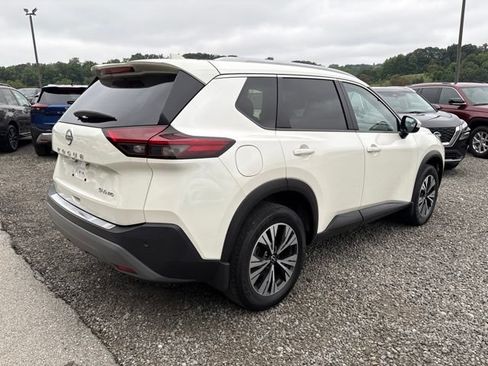 Certified 2023 Nissan Rogue SV w/ SV Premium B Package AWD/4WD image 5