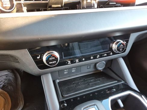 New 2026 Mitsubishi Outlander SE FWD image 41