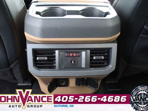 Used 2024 Ford F350 Lariat w/ Lariat Ultimate Package image 32