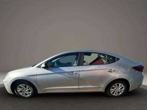 Used 2020 Hyundai Elantra SE image 8