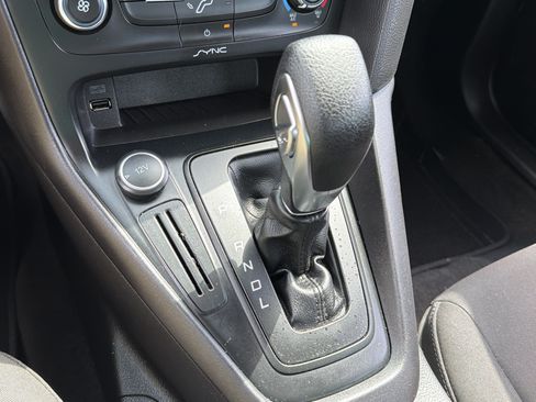 Used 2016 Ford Focus S FWD image 22