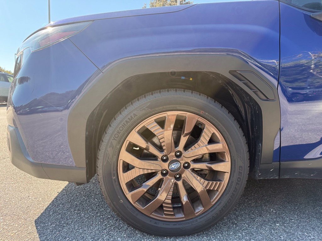 Used 2025 Subaru Forester Sport AWD/4WD image 8