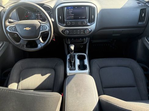 Used 2022 Chevrolet Colorado LT w/ Fleet Safety Package image 11