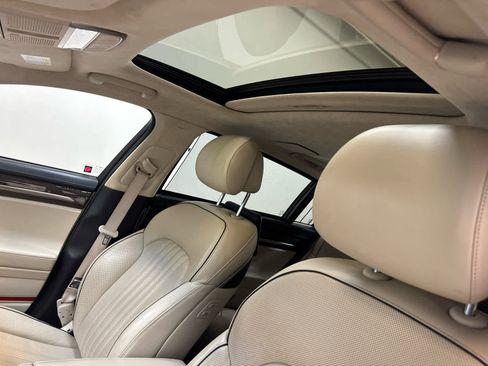 Used 2018 Genesis G90 5.0 Ultimate AWD/4WD image 5