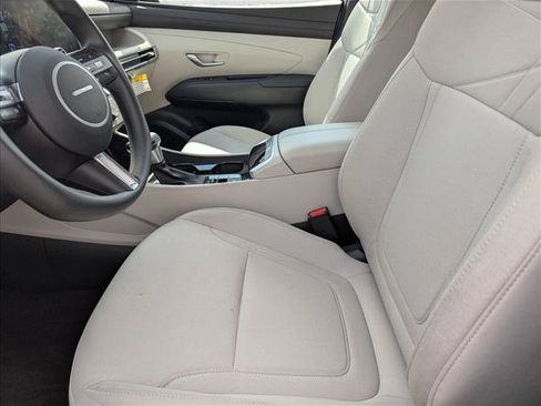 Certified 2026 Hyundai Tucson SE FWD image 22