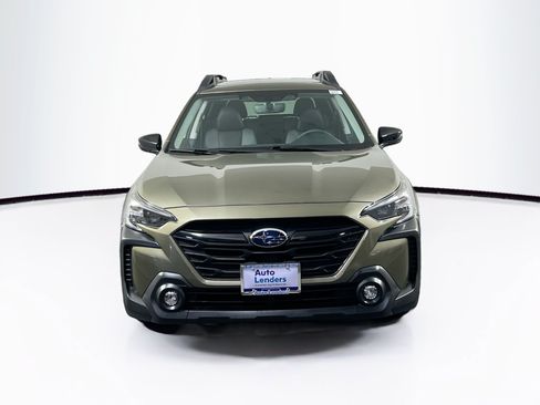 Used 2023 Subaru Outback Onyx Edition AWD/4WD image 2