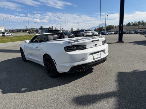 Certified 2023 Chevrolet Camaro SS RWD image 16