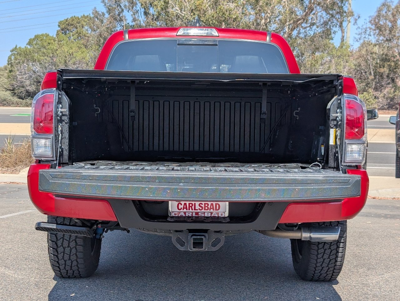 Used 2023 Toyota Tacoma TRD Sport w/ TRD Premium Sport Package AWD/4WD image 9