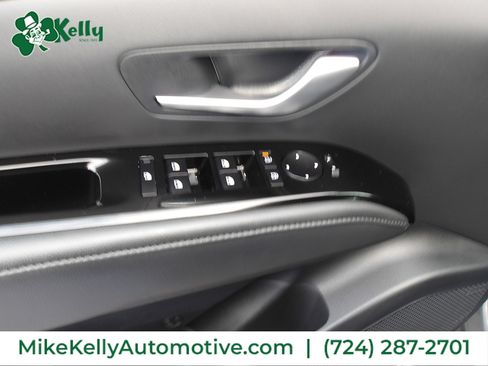 Certified 2025 Hyundai Santa Cruz Limited image 16