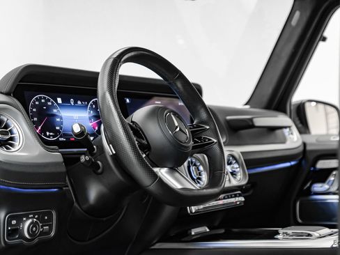 Used 2025 Mercedes-Benz G 550 w/ Exclusive Interior Package image 41