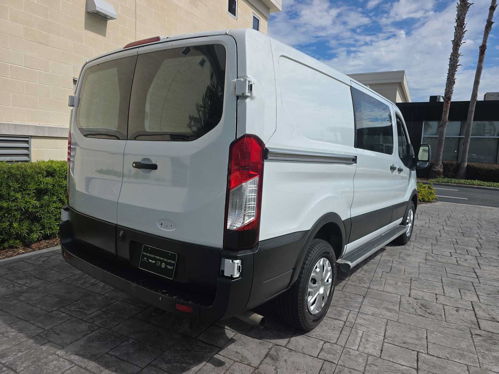 Used 2020 Ford Transit 250 Low Roof w/ Exterior Upgrade Package RWD image 3