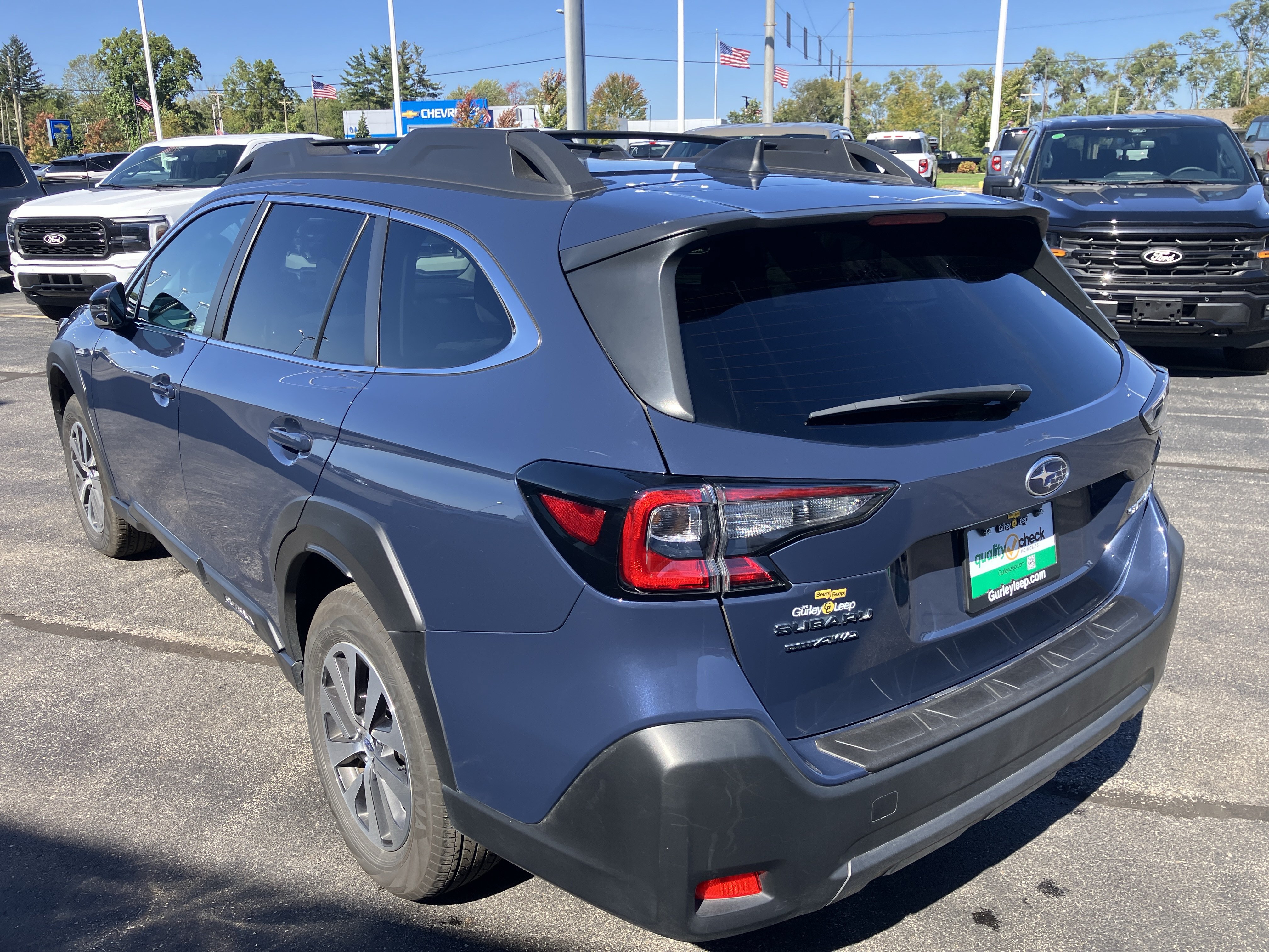 Used 2025 Subaru Outback Premium w/ Popular Package #1A AWD/4WD image 5
