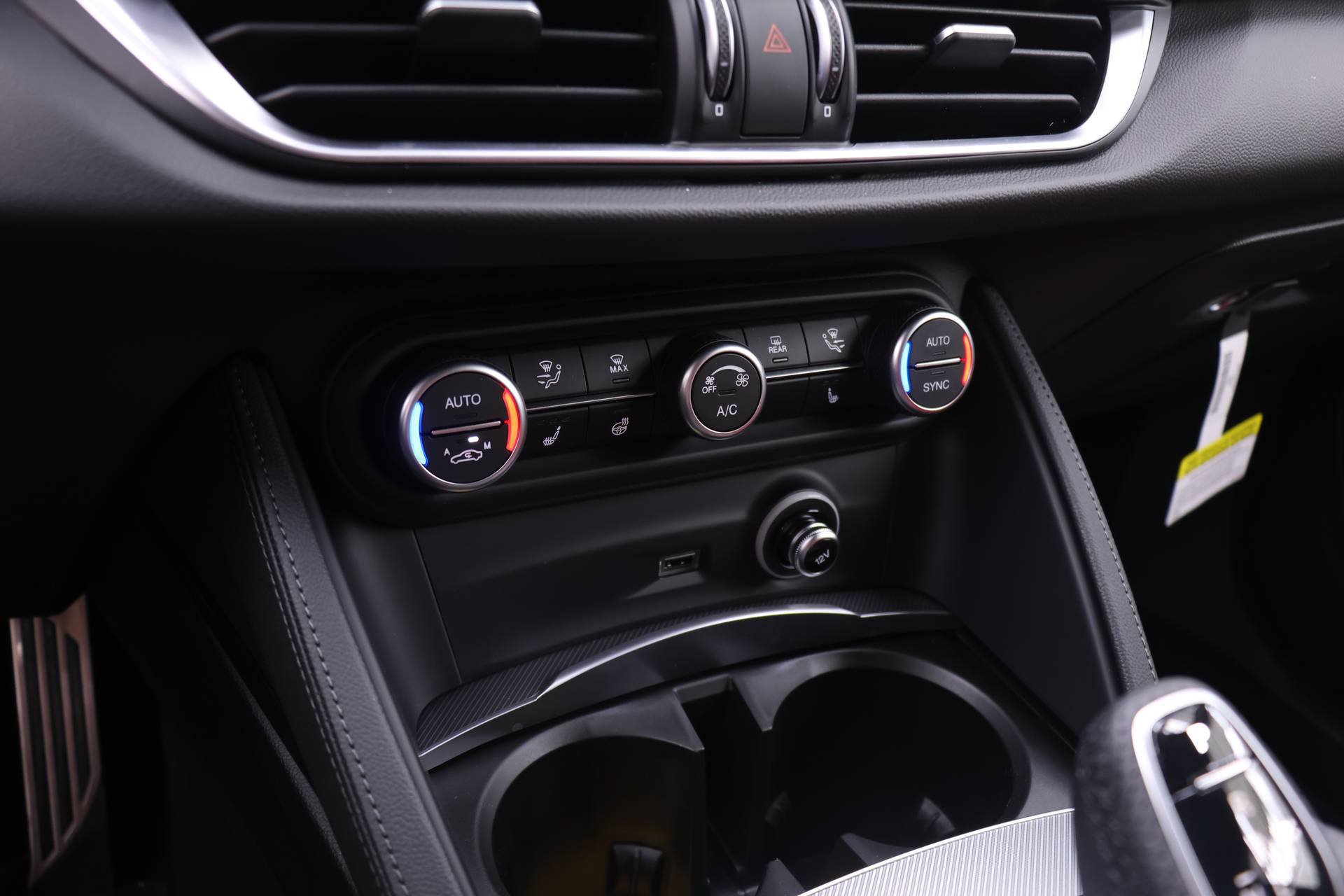 New 2026 Alfa Romeo Stelvio Sprint AWD/4WD image 10