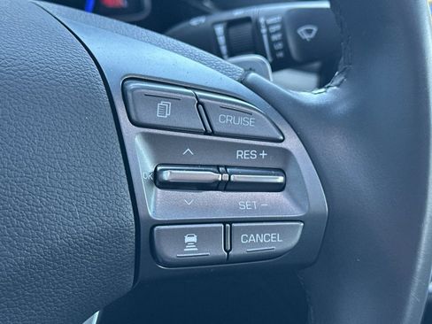 Used 2020 Hyundai Ioniq Limited image 32