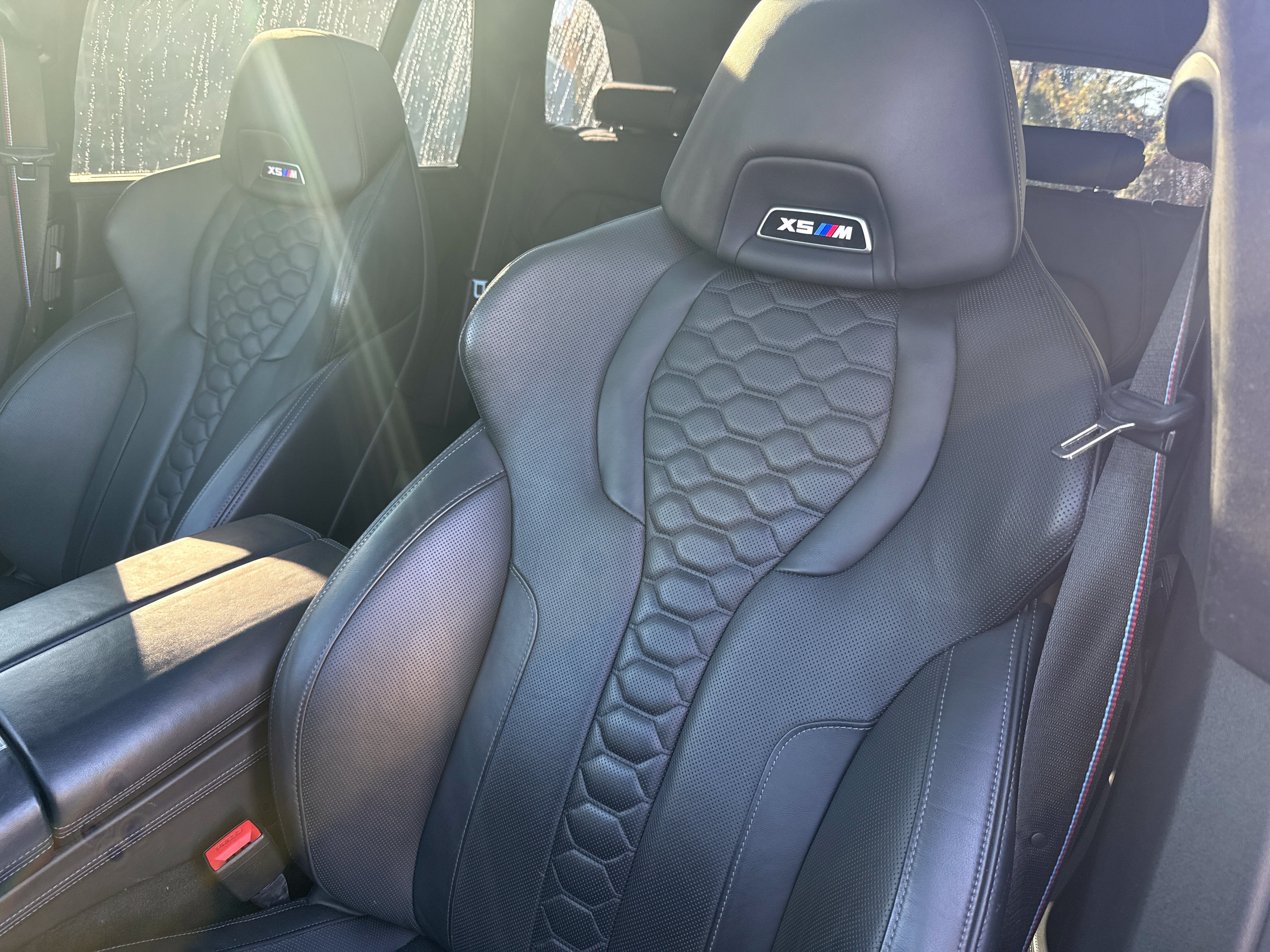 Used 2021 BMW X5 M w/ Competition Package AWD/4WD image 13