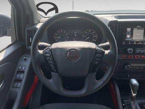 Used 2025 Nissan Frontier PRO-4X AWD/4WD image 11
