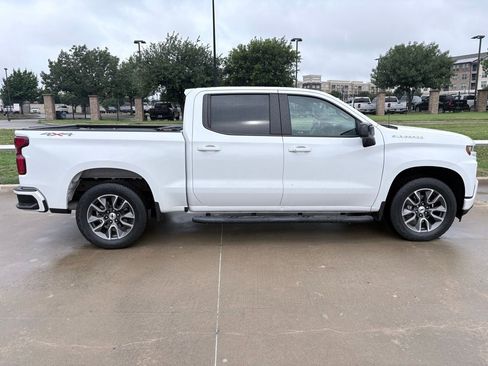 Used 2021 Chevrolet Silverado 1500 RST AWD/4WD image 3