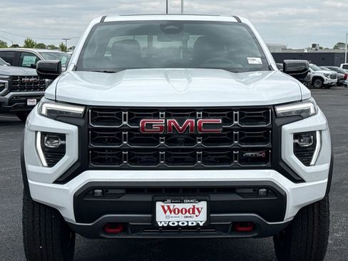 New 2026 GMC Canyon AT4 w/ Technology Plus Package AWD/4WD image 4