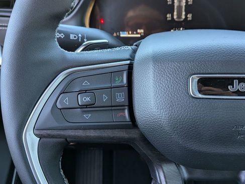 New 2026 Jeep Grand Cherokee Limited w/ Limited Altitude Package image 20