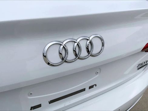 Used 2017 Audi A4 2.0T Prestige image 30