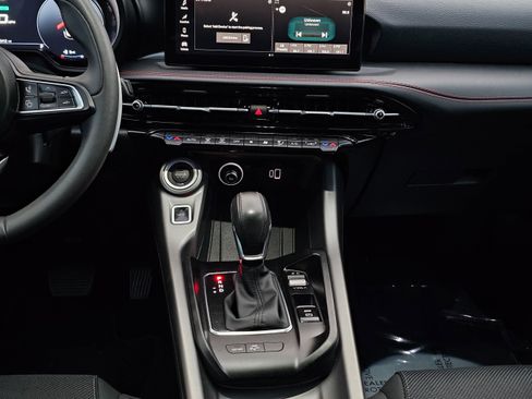 Used 2024 Dodge Hornet R/T w/ R/T Blacktop Package image 21