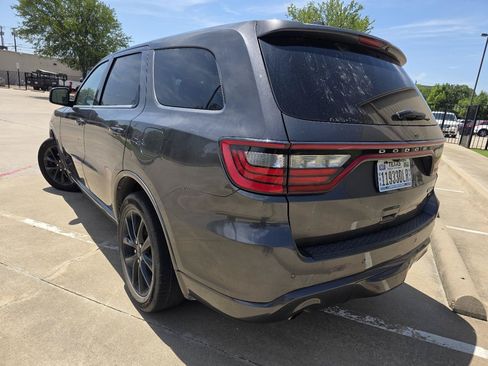 Used 2018 Dodge Durango R/T w/ Technology Group RWD image 4