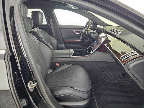 Used 2024 Mercedes-Benz S 500 4MATIC image 10