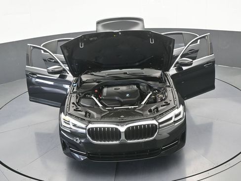 Used 2022 BMW 530i w/ Premium Package image 80