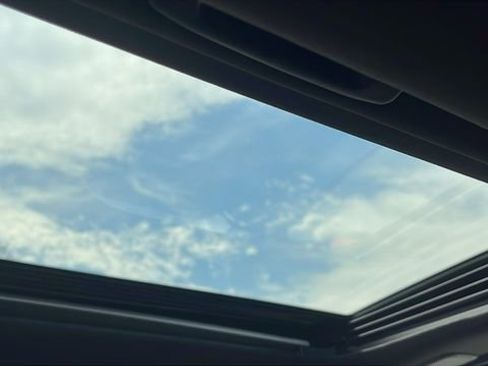 Used 2024 Toyota Tacoma TRD Sport image 25