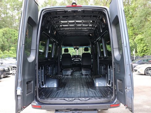 Used 2024 Mercedes-Benz Sprinter 3500 w/ Parking Package image 33