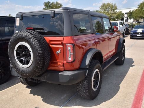 Certified 2023 Ford Bronco Outer Banks w/ Sasquatch Package AWD/4WD image 6