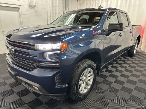 Used 2021 Chevrolet Silverado 1500 RST w/ Z71 Off-Road Package image 4