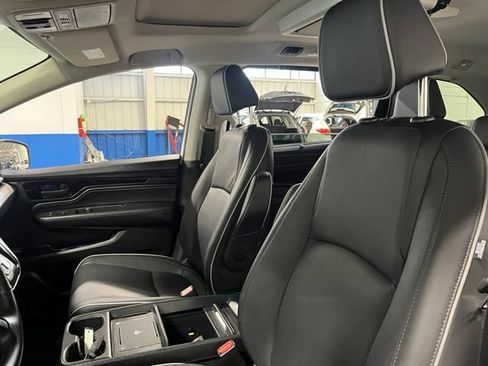 Used 2025 Honda Odyssey Touring image 22