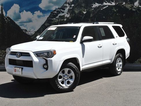 Certified 2024 Toyota 4Runner SR5 AWD/4WD image 6