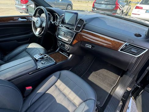 Used 2018 Mercedes-Benz GLS 450 4MATIC w/ Premium Package image 26
