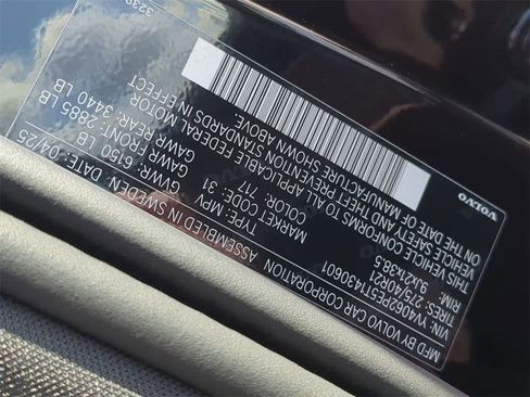 Certified 2026 Volvo XC90 B6 Plus w/ Protection Package Premier image 33