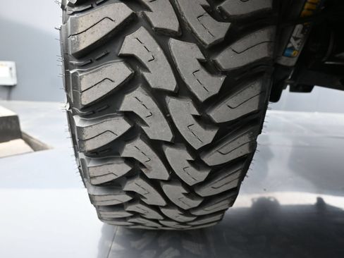 Used 2023 RAM 2500 Laramie w/ Night Edition AWD/4WD image 19