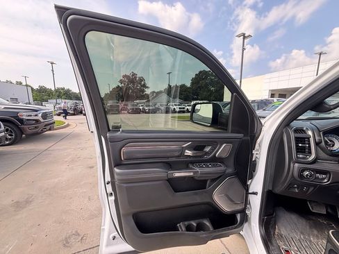 Used 2020 RAM 1500 Limited AWD/4WD image 10