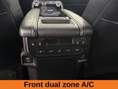 Used 2024 Toyota Grand Highlander Platinum image 24