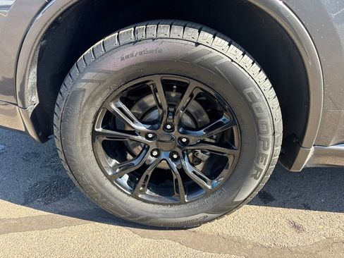 Used 2019 Dodge Durango R/T w/ Trailer Tow Group IV AWD/4WD image 9