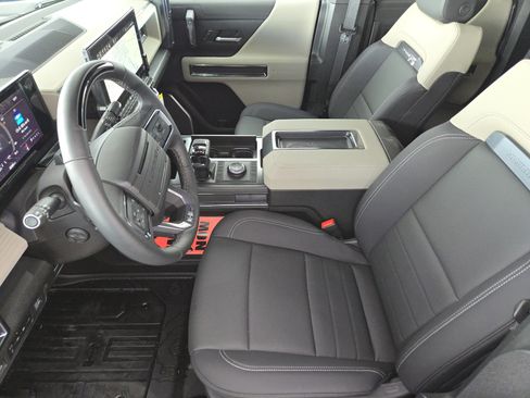 New 2026 GMC Hummer EV SUV image 9