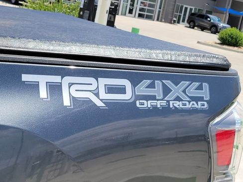 Used 2023 Toyota Tacoma TRD Off-Road AWD/4WD image 11