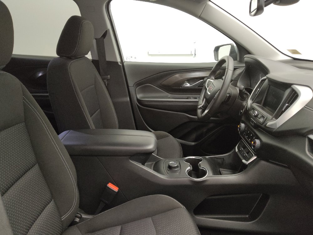 Used 2024 GMC Terrain SLE FWD image 21