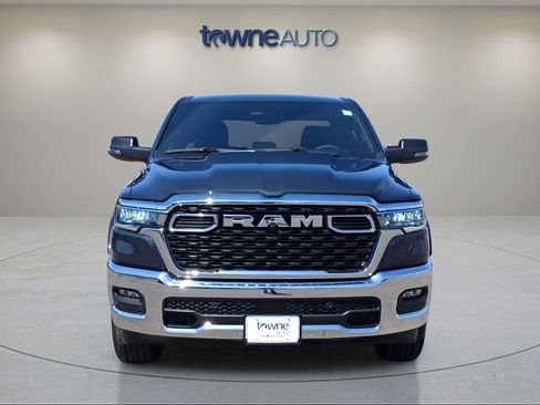 Used 2025 RAM 1500 Big Horn AWD/4WD image 8
