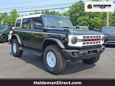 New 2026 Ford Bronco Heritage Edition AWD/4WD image 1