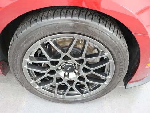 Used 2014 Ford Mustang Shelby GT500 w/ Equipment Group 821A image 3