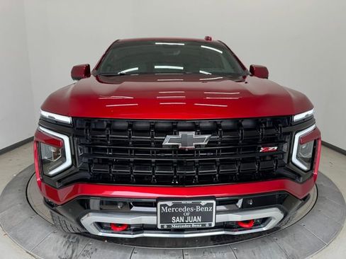 Used 2025 Chevrolet Tahoe Z71 w/ Z71 Off-Road Package AWD/4WD image 13