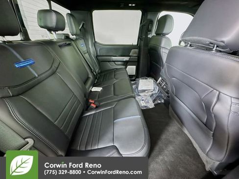 New 2025 Ford F450 Platinum w/ FX4 Off-Road Package image 30