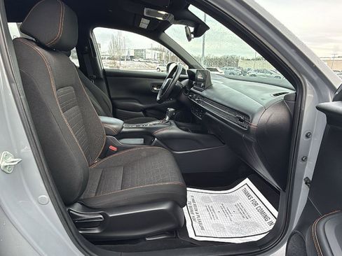 Used 2024 Honda HR-V Sport image 18