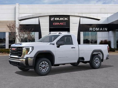 New 2025 GMC Sierra 2500 Pro AWD/4WD image 2